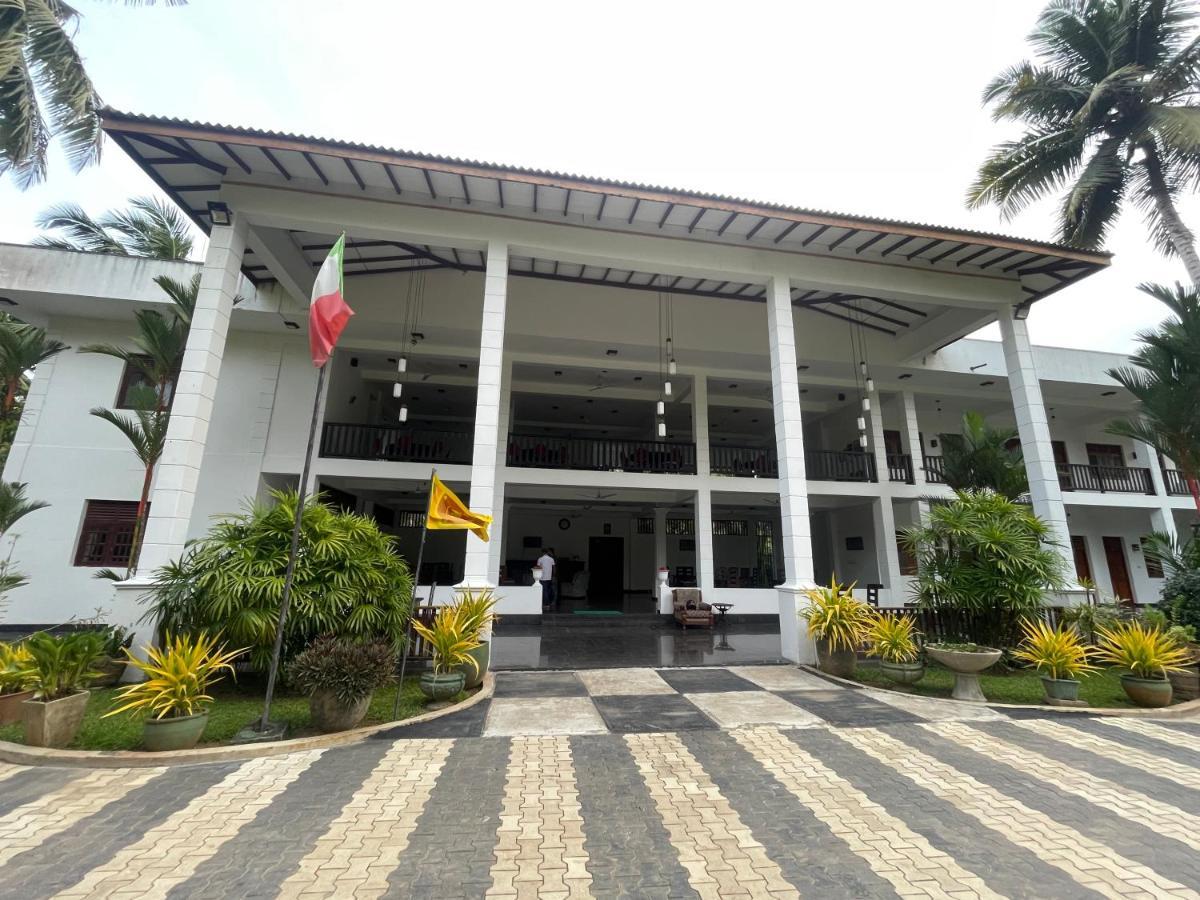 Why Not Mansion Ostello Habaraduwa Central Esterno foto
